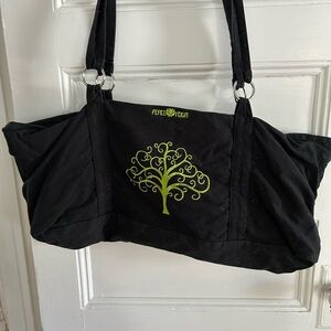 Black and Green Women's yoga mat bag